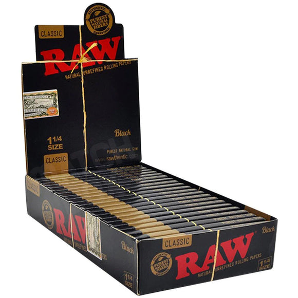 RAW Black 1 1/4 Rolling Papers